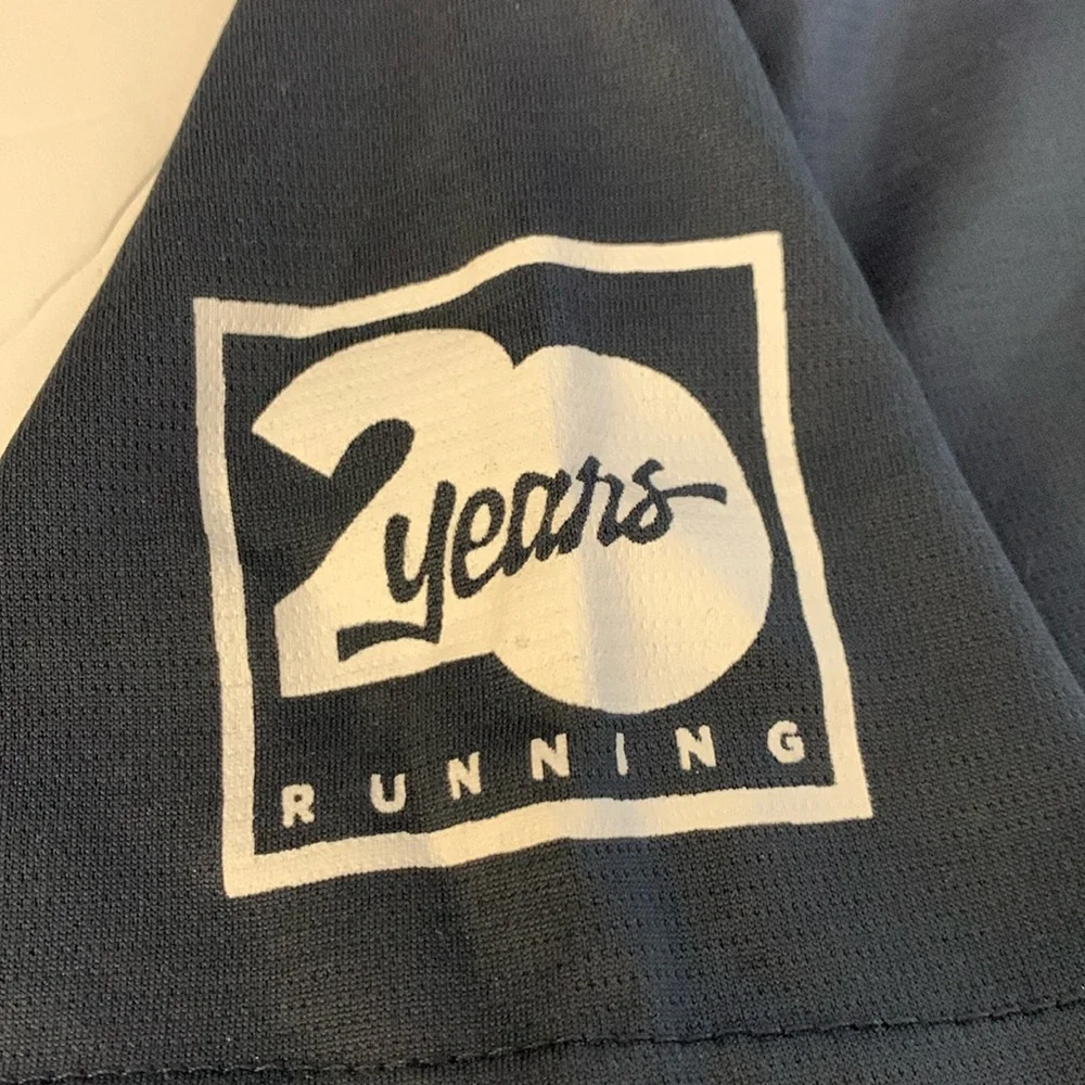 3/$20✨Brooks Black Short Sleeve Tee Rock n Roll Series Marathon 2017 Nashville - Picture 5 of 8